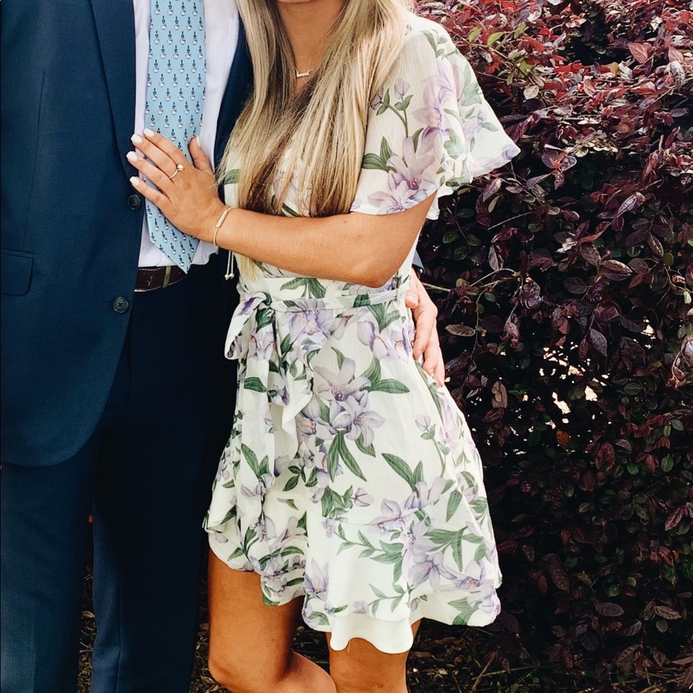 Mini flower print open back dress